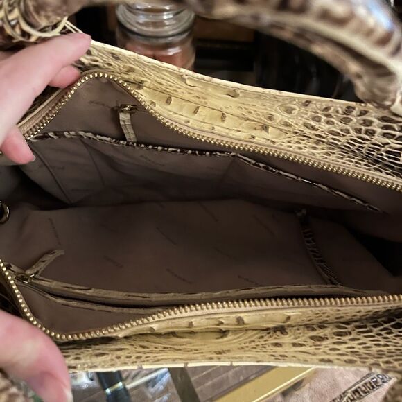 Elegant Crocodile-Embossed Handbag_ Brahmin - Picture 3 of 5